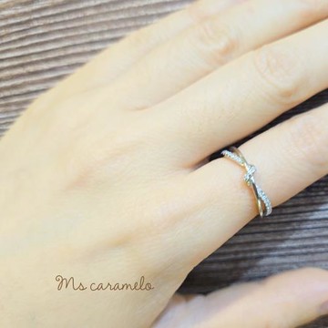 【焦糖小姐 Ms caramelo】25純銀鍍K白開口戒子(交叉雙環戒子)