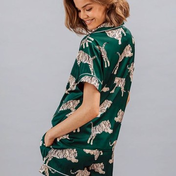 美國 Averie Sleep 好柔軟親膚睡衣 短袖款 老虎綠 - XS