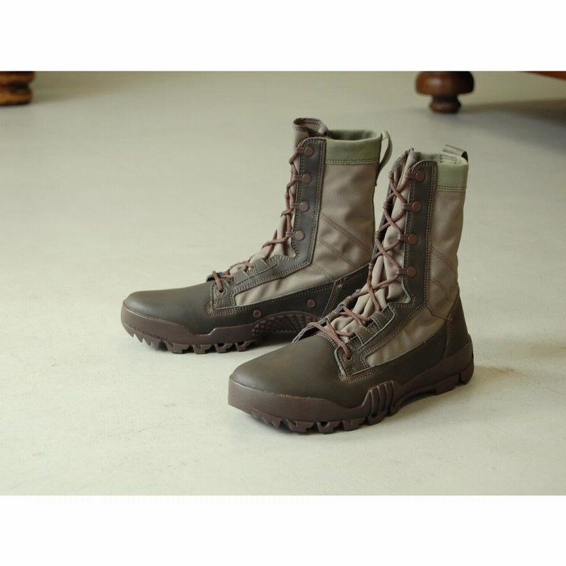 M1108 Nike SFB 8