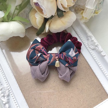 自然系植物圖案拼色蝴蝶結髮圈大腸圈-深藍綠色