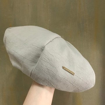 Beret 貝雷帽 | 畫家帽 | 六邊剪裁 | 杏色皺褶布