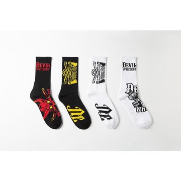 NE核爆炸&DW魔鬼威士忌時尚中筒襪子吸濕加厚保暖運動潮流棉襪男