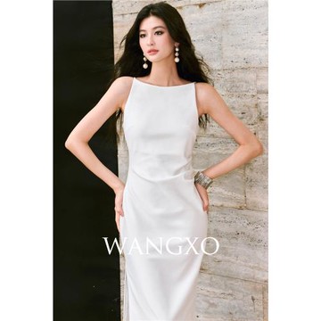 (免運)WANGXO｜TR亂麻針織|骨感立裁手工捏褶|一字領側開叉背心連衣裙