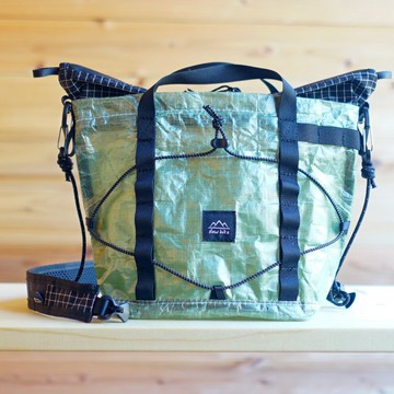綠色【Chibi Hiker Sacoche・S】 / 登山，健行，露營，慶典，戶外，單肩包，手提包，慢行，防水，輕便