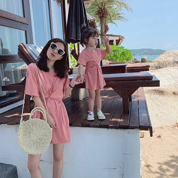 Baby童衣 母女裝 親子裝 簡約素色短袖洋裝 姊妹裝 女寶寶渡假洋裝 89036