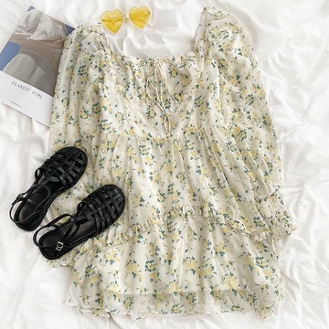 【ⓇⒺⓃⒶ 現貨馬上出】碎花小個子連衣裙/法式/方領/春秋/氣質/休閒/公主/韓妞【R19849】