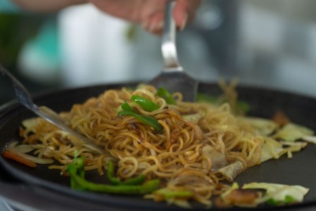 0012-01-08 マルモ食品　富士宮やきそば・生うどん・そばセット