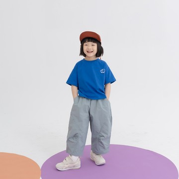 QUEENSHOP_S 中性 童裝 刷刷布設計剪接長褲 兩色售M/L/XL 現+預 【04102046】