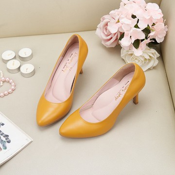 氣墊_素面簡約尖頭細高跟鞋 芥黃