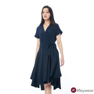 KeyWear奇威名品    氣質綁帶蠶絲短袖洋裝-深藍色