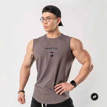 肌肉健身速幹背心ins跑步訓練籃球兄弟運動潮牌無袖t恤男新款男士無袖運動透氣背心 男士訓練排汗背心上衣 男士薄款無袖T恤