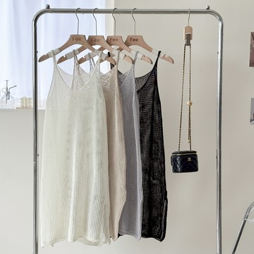 【Fee隔日到貨4色】側開叉洞洞細肩帶針織長洋裝🔥鏤空針織罩衫吊帶裙 針織吊帶短裙 針織細肩帶洋裝 針織細肩