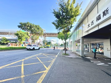 芸潭子中山路超大面寬雙臨路黃金角地｜台中市潭子區中山路二段