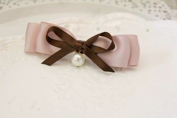 粉嫩的大地色款 黑長夾