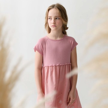 PIPPY素雅高腰繡花洋裝-粉 下5折