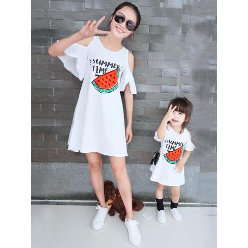 親子裝一家四口2024新款三口網紅母女裝洋氣母子嬰兒連衣裙夏潮