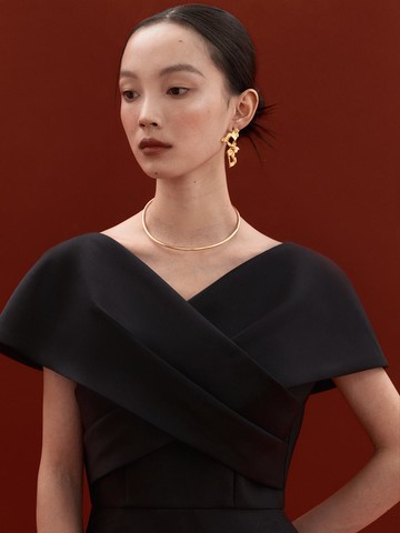 Lily Round Shoulder Dress_Black