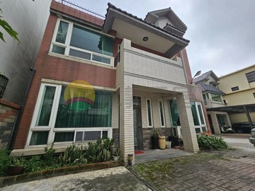 麻園貴族超稀有孝親獨棟大地坪別墅｜新竹縣竹北市麻園三路