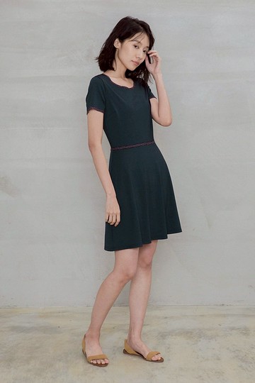 翩翩淑女合身洋裝  Thoughtful Lady Dress D86