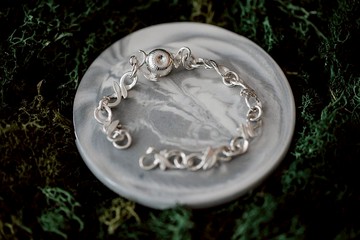 【Midudu Jewelry Lab】散發自信光芒的太陽花手環