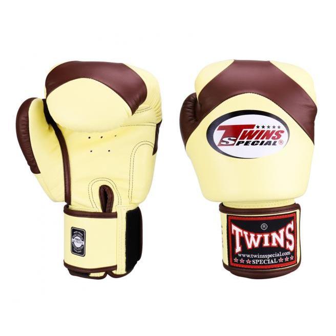 印象のデザイン ボクシング TWINS OZ 8 GLOVE SPECIAL ボクシング