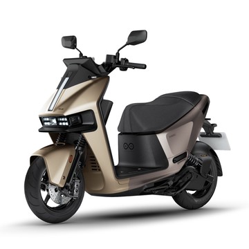 【Gogoro x 星宇航空聯名車款】Gogoro Pulse Starwalker