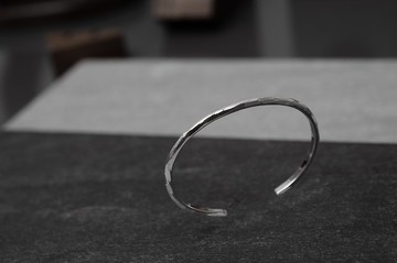 原礦脈動純銀手環