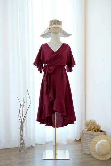 勃艮第紅連身裙，適合參加派對，適合度假，適合海邊的連身裙