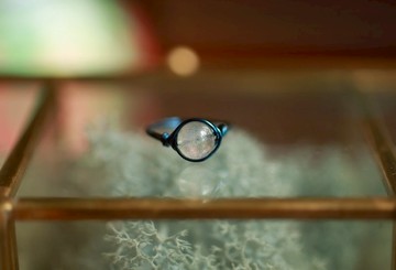 8月誕生石  7mm拉長石銅線戒  紺藍