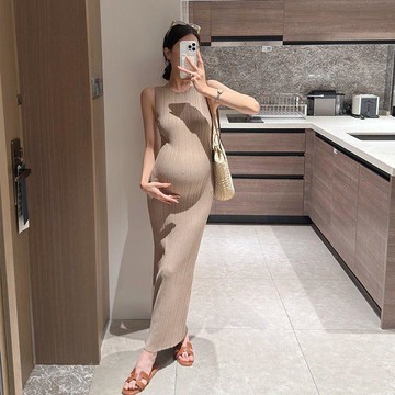 🔥【台灣出貨】孕婦洋裝 輕奢高級法式 孕婦連衣裙 夏季新款 氣質 修身 潮媽遮肉 精緻針織長裙 修身孕婦長裙 無袖薄款裙