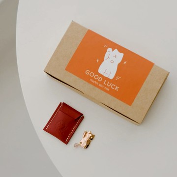 迷你貓隨身組 玫瑰金貓＋草莓晶＋紅皮套（人緣＆愛情）