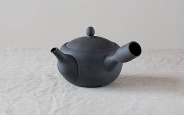急須 黑練 燒締