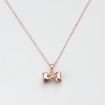 14K 金蝴蝶結墜項鍊 洗澡免摘  流汗碰水不褪色