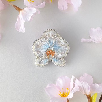 蝴蝶蘭刺繡胸針 (大)