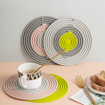 【好物良品】3合1北歐組合收納矽膠隔熱餐桌墊_圓形深灰