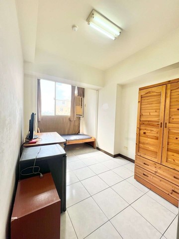 勤益旁電梯採光套房｜台中市太平區中山路一段