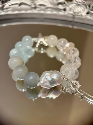 爆閃海藍寶月光石雪花幽靈巴洛克珍珠設計款手鏈