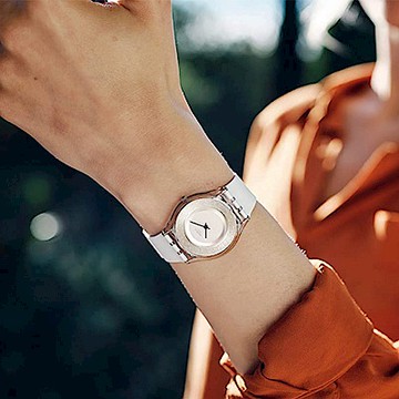 Swatch SKIN超薄系列手錶MAGI WHITE(34mm)