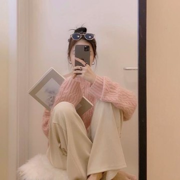 秋冬蜜桃粉色軟糯麻花毛衣女甜美仙圓領打底針織衫內搭寬松慵懶風