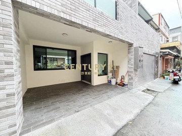 ２１遠薦∣✨龍岡✨米干✨全新整理有雙套房透天｜桃園市中壢區龍川街