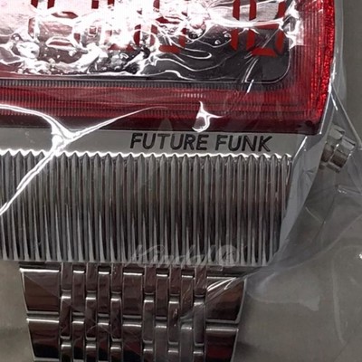 FUTURE FUNK 「FF201」LEDウォッチ シルバー (原宿店) 220726