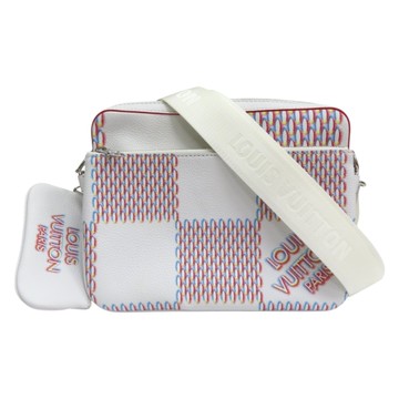LOUIS VUITTON LV 路易威登 白色 棋盤格 Giant Spray帆布 Trio Messenger 肩背包 【二手名牌BRAND OFF】