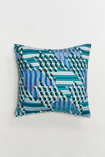 Flying Shadows 滄海翊影 正方形抱枕 50x50cm含枕芯