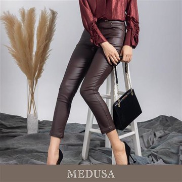 現貨【MEDUSA 曼度莎】率性顯瘦 高彈性仿皮感窄管長褲（M-XL）｜女休閒長褲 貼腿褲 顯瘦長褲 皮褲