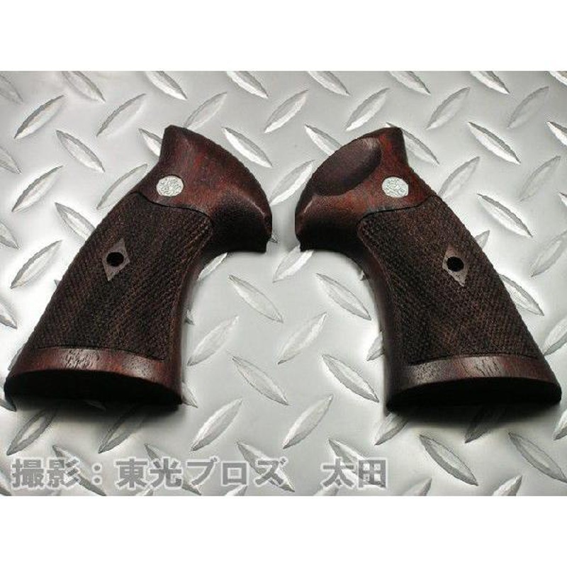 ☆　CAW  木製グリップ　HUNTSMAN　ハンツマン　ウォルナット　w89