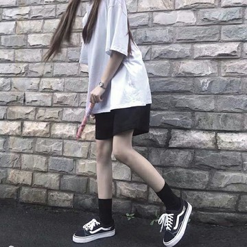 黑色運動短褲女夏季2022新款設計感小眾別致洋氣寬松休閑闊腿熱褲