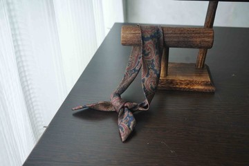 古董領帶改造手打領巾-巴洛克棕-領巾髮箍組