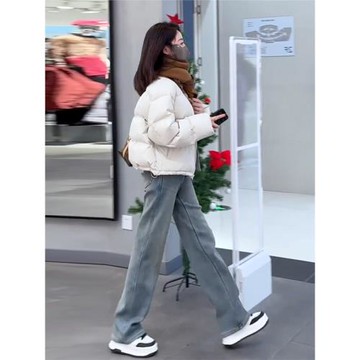 (免運)奶白色短款羽絨服女2025年冬季新款韓版寬松加厚小個子面包服外套