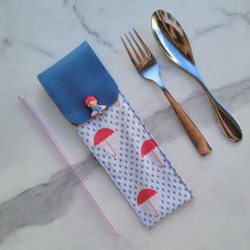 【可放22cm吸管】防水環保餐具袋 / 筆袋 親子餐具袋 紅傘與男孩