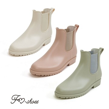 FM SHOES 切爾西低跟短筒雨靴  彩虹紋 ( NG 不影響穿著 )